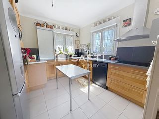  Maison � vendre 8 pi�ces 234 m�