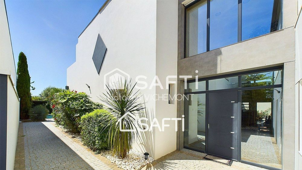 � vendre  Maison Angoulins (17690)