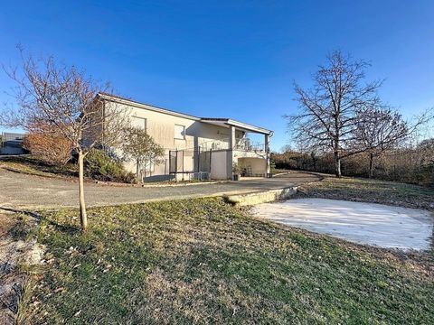   Maison de 110 m2 avec 4 chambres et sous-sol de 95 m2 Maison - 5 pi�ce(s) - 110 m�