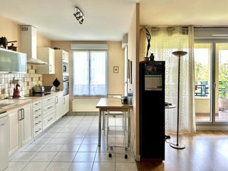  Appartement � vendre 4 pi�ces 98 m�
