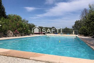  Maison � vendre 8 pi�ces 205 m�