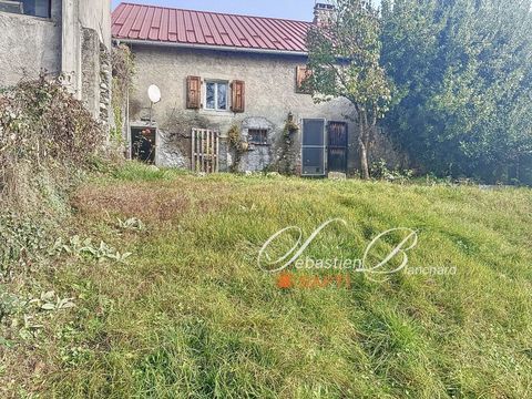   Maison � r�nover de 87m2 et grange attenante Maison - 5 pi�ce(s) - 87 m�