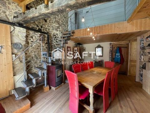   225 m� habitables, nombreuses chambres, cour int�rieure. Possibilit� de diviser. Maison - 10 pi�ce(s) - 225 m�