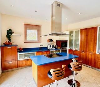  Maison � vendre 6 pi�ces 244 m�