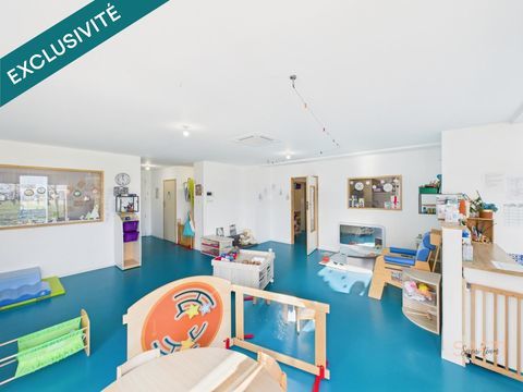 Ensemble de deux Micro Cr&egrave;ches 169000 85560 Le bernard