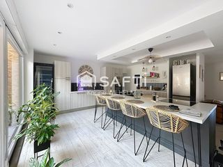  Appartement � vendre 8 pi�ces 143 m�