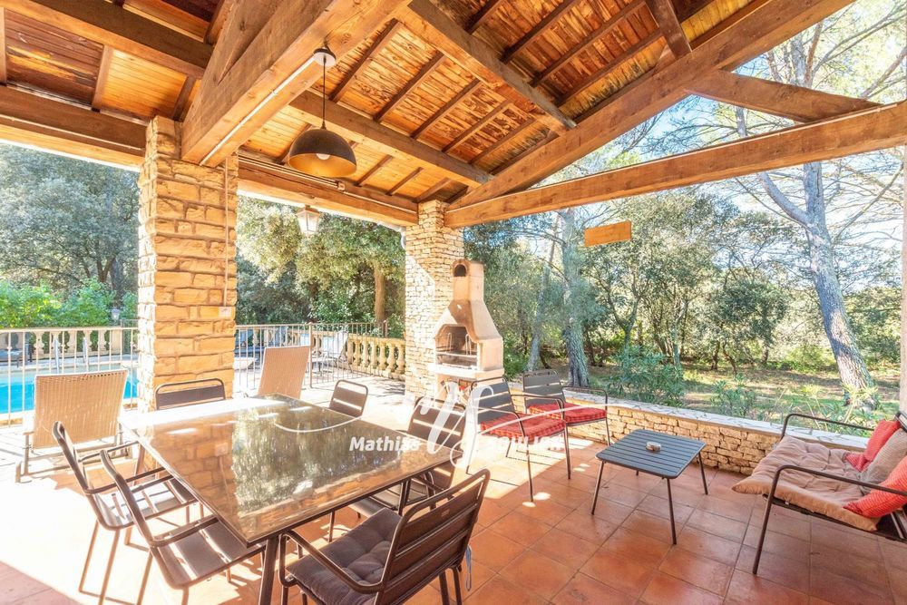 � vendre  Maison Grans (13450)