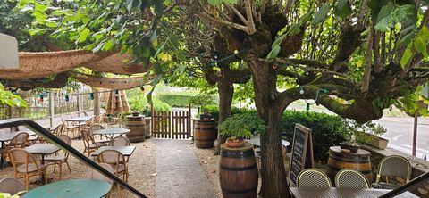 Superbe FDC restaurant traditionnel reconnu 400000 77300 Fontainebleau
