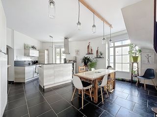  Maison � vendre 8 pi�ces 226 m�