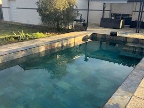   Belle Maison contemporaine dans quartier paisible. Maison - 7 pi�ce(s) - 147 m�