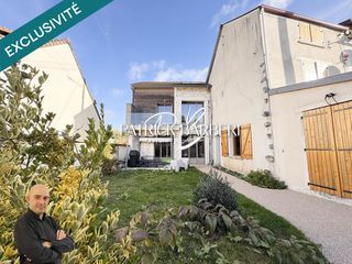  Maison � vendre 8 pi�ces 225 m�