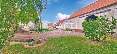   � VENDRE � Authentique corps de ferme avec d�pendances sur plus de 14 800 m� de terrain Maison - 7 pi�ce(s) - 208 m�