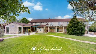  Maison � vendre 10 pi�ces 319 m�