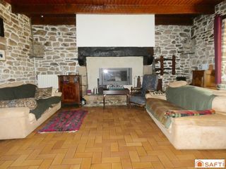  Maison � vendre 9 pi�ces 220 m�