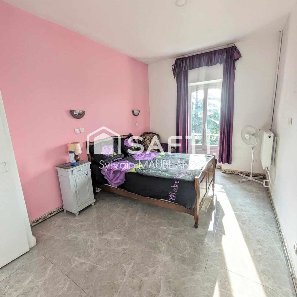 � vendre  Propri�t�/ch�teau Varennes-Vauzelles (58640)