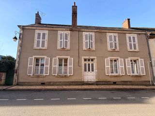  Immeuble � vendre 305 m�