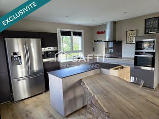  Maison � vendre 8 pi�ces 175 m�