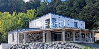  Maison � vendre 7 pi�ces 175 m�