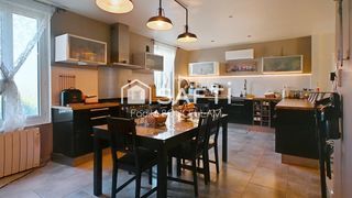  Maison � vendre 6 pi�ces 175 m�