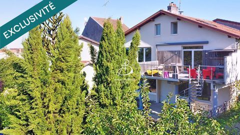   Maison d'exception d'env. 280 m2 proche commodit�s. Maison - 12 pi�ce(s) - 280 m�