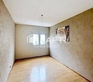  Appartement � vendre 4 pi�ces 81 m�