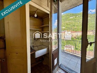  Immeuble � vendre 198 m�