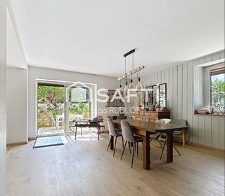  Maison � vendre 8 pi�ces 227 m�