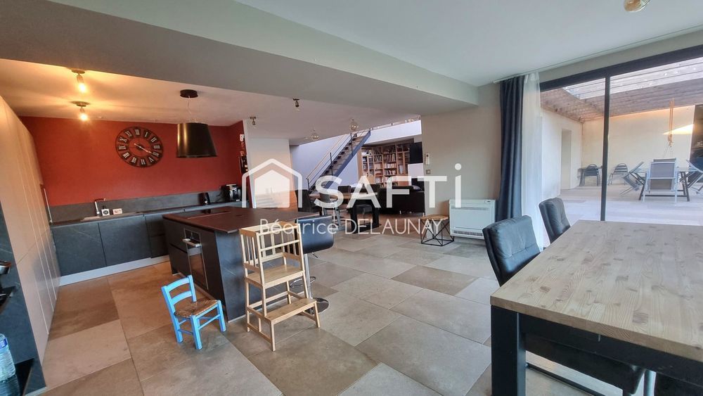 � vendre  Maison Saint-Laurent-d'Aigouze (30220)