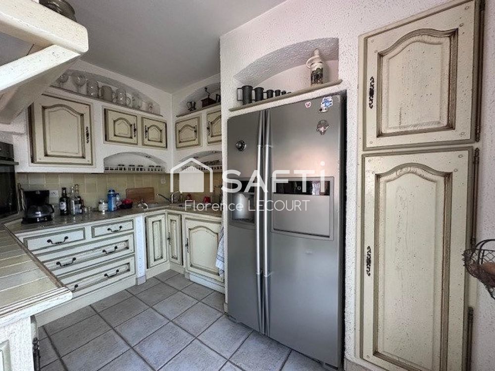 � vendre  Maison Saint-Maximin-la-Sainte-Baume (83470)