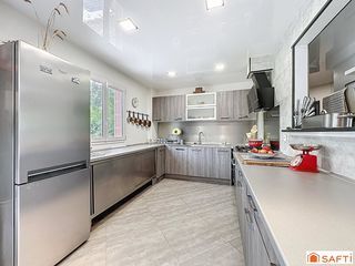  Maison � vendre 7 pi�ces 240 m�