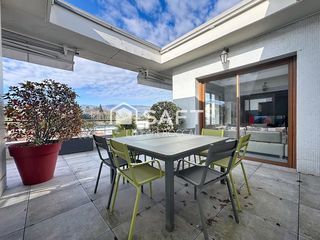  Appartement � vendre 4 pi�ces 140 m�