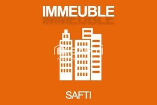  Immeuble � vendre 602 m�