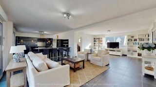  Maison � vendre 5 pi�ces 210 m�