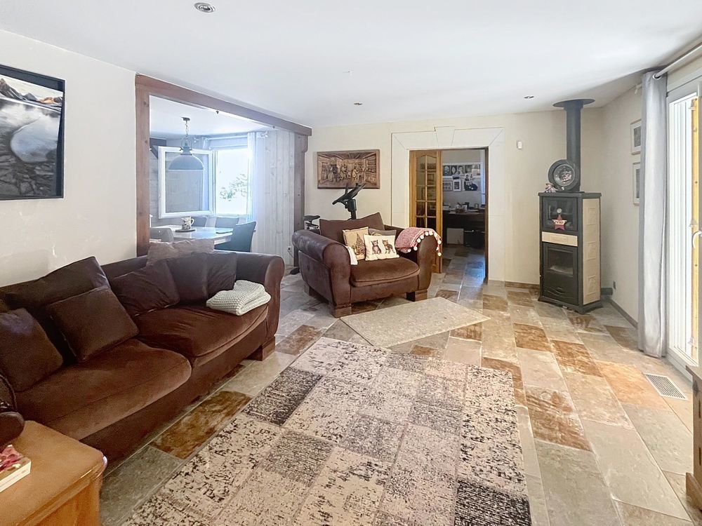 � vendre  Maison Simiane-Collongue (13109)