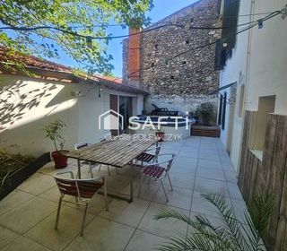  Maison � vendre 6 pi�ces 230 m�