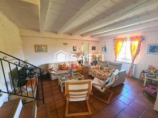  Maison � vendre 8 pi�ces 225 m�