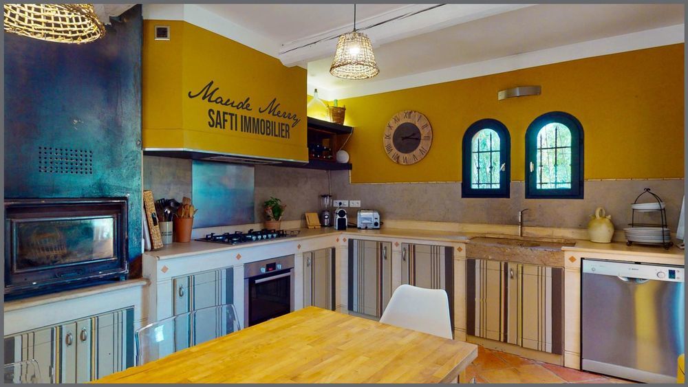 � vendre  Maison Gar�oult (83136)