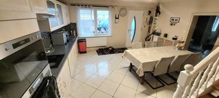  Maison � vendre 8 pi�ces 243 m�