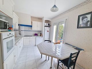  Maison � vendre 9 pi�ces 207 m�