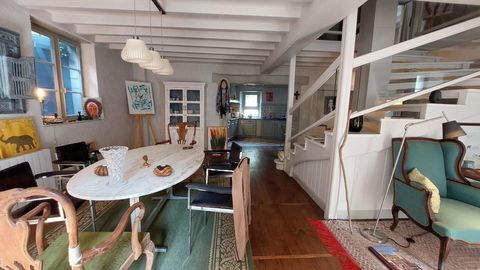   Travaux de qualit�, vibrations uniques Maison - 7 pi�ce(s) - 217 m�