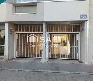  Parking / Garage � vendre 