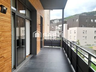  Appartement � vendre 4 pi�ces 92 m�