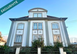  Maison � vendre 9 pi�ces 238 m�