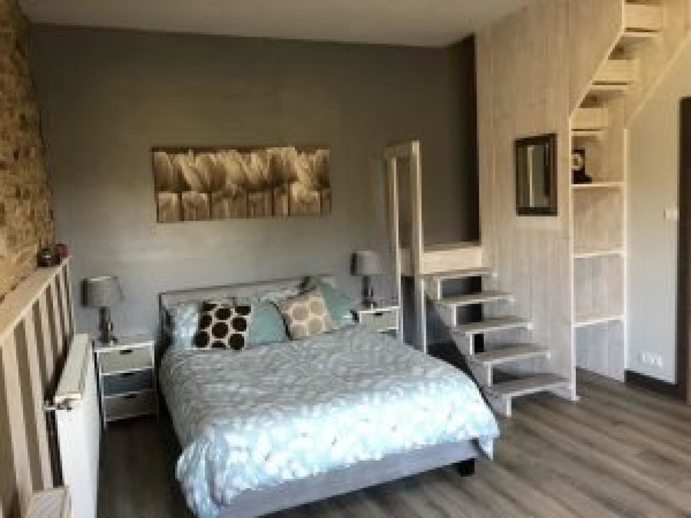 � vendre  Maison Mialet (24450)