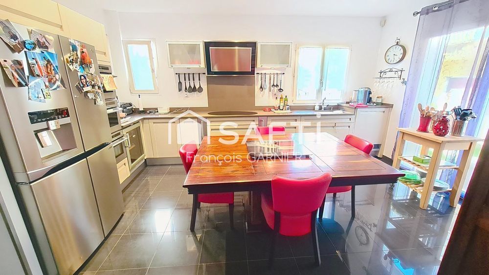 � vendre  Maison Six-Fours-les-Plages (83140)