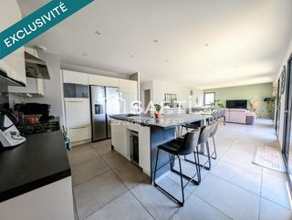  Maison � vendre 7 pi�ces 165 m�