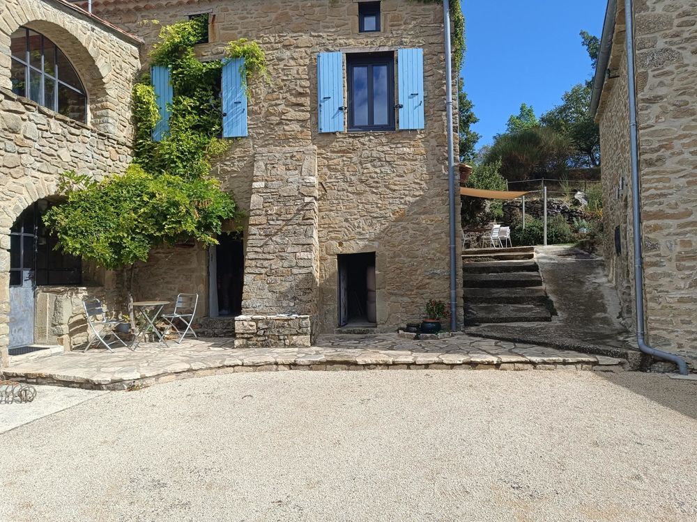 � vendre  Maison Eyzahut (26160)