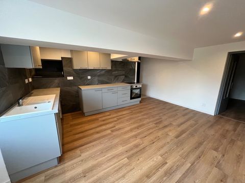   Maison familiale Maison - 5 pi�ce(s) - 184 m�