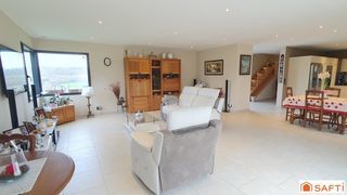  Maison � vendre 5 pi�ces 180 m�