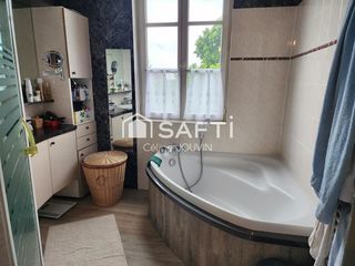  Maison � vendre 8 pi�ces 220 m�